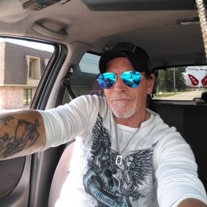 Meet your Posher, Neil